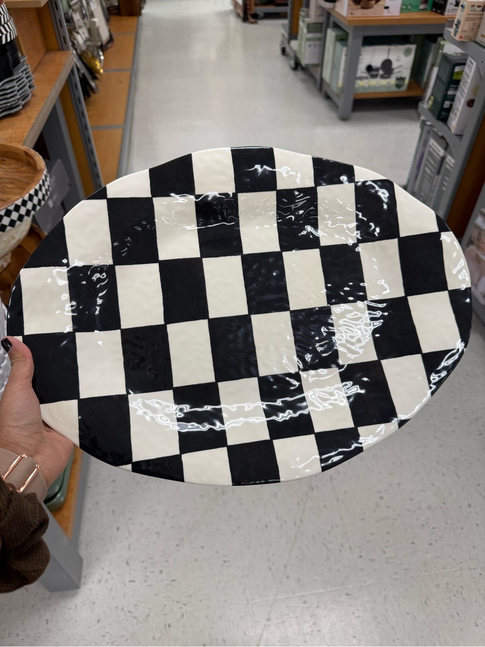 Black & White Checkered Ceramic Serving Platter - Melamine - Picture 2 of 3